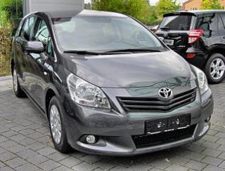 Toyota Verso (2009 - 2012)