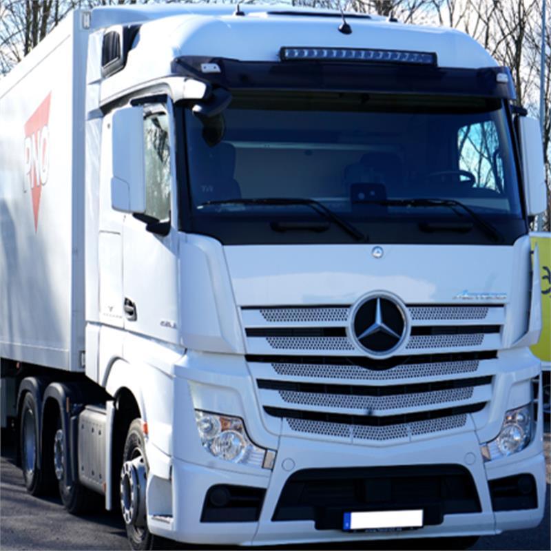 Strands LED-lyspakke MERCEDES ACTROS - Mercedes Actros 30" Arcum Solskjerm - Bilfreak AS